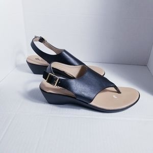 BALL-BAND FOXY-27 THONG SANDALS SIZE 9